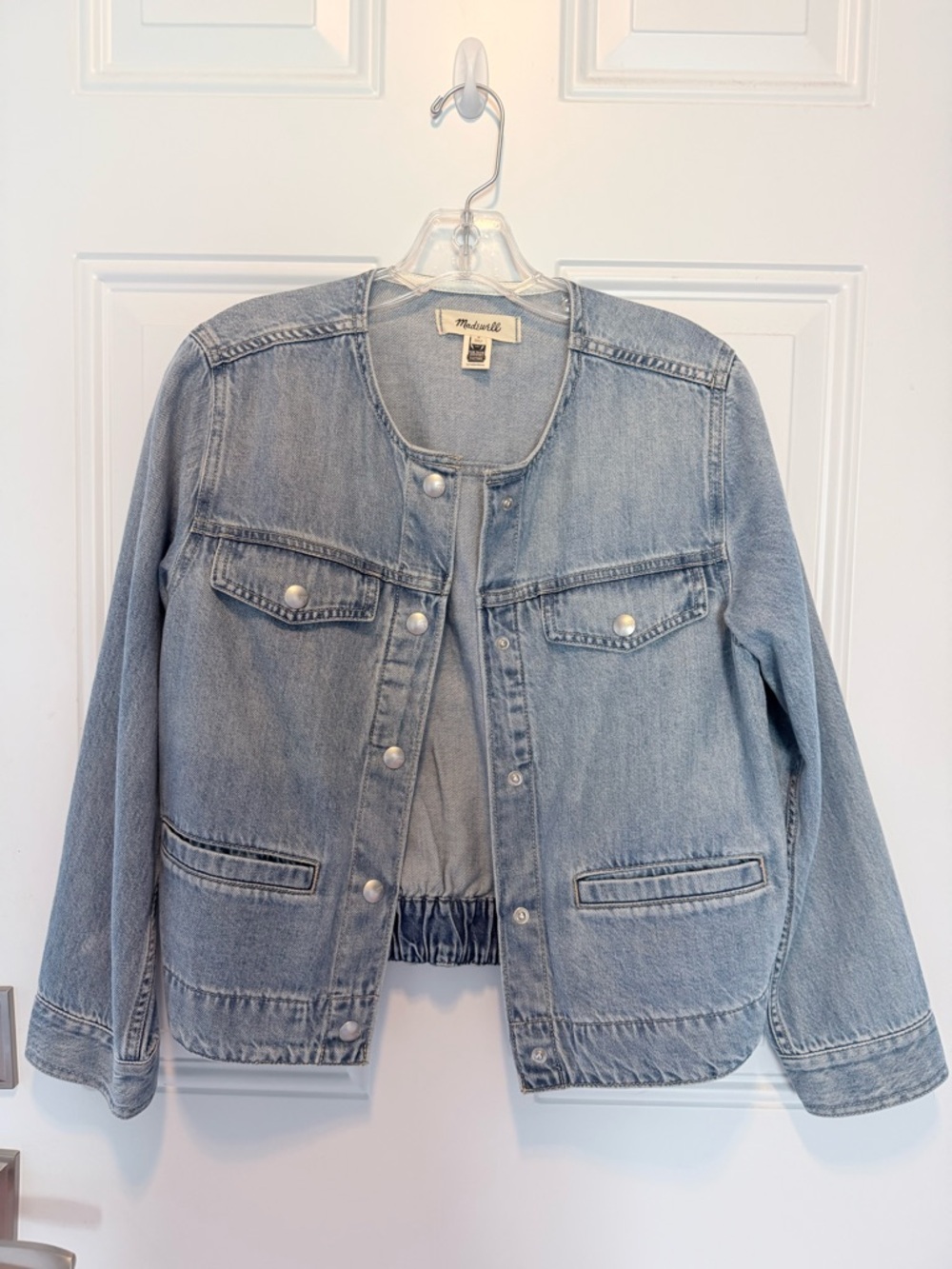 Madewell Cinched Lady Jacket in Ashbury Wash: Airy Denim- NWOT denim jacket - Picture 4 of 6